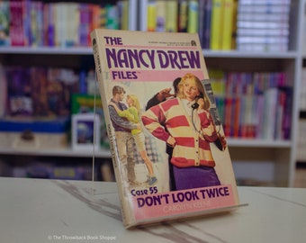 The Nancy Drew Files #55: Don't Look Twice // 1991