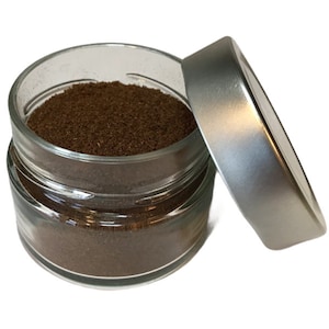 Vanilla Bean Pure Powder Virgin Grade Fine Grind Organically Grown Bourbon Vanilla Beans packed in Glass Jar 1.5 oz.