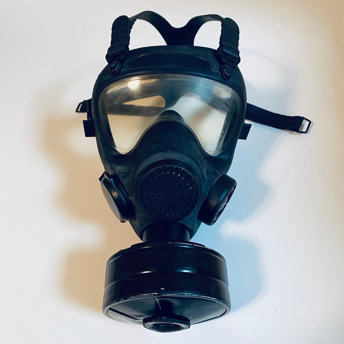 M5 Gas Mask: Understanding This Essential Protective Gear