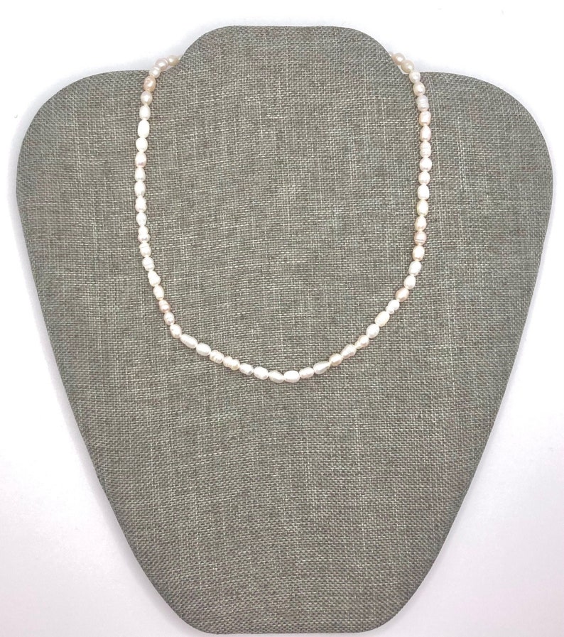 Natural Freshwater Pearl Necklace main image 1