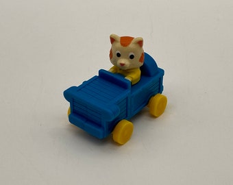 1994 McDonald's The Busy World of Richard Scarry Huckle Cat Car Toy