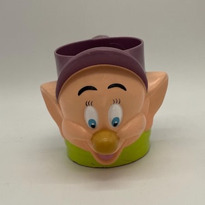 Vintage 90s Disney On Ice Snow White Dopey Plastic Mug - Promotional Collectible Souvenir Cup