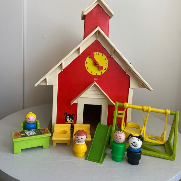 Fisher Price Play Family School House with Accessories # 923