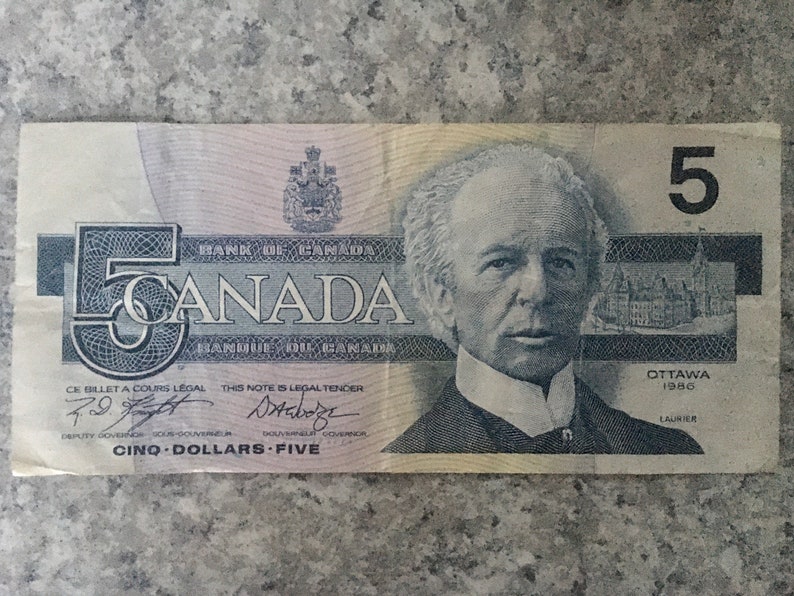 1986 Canada 5 Dollar Bill Canada Money Collectable Money Etsy 1986 Canada 5 Dollar Bill Canada Money Collectable Money Etsy