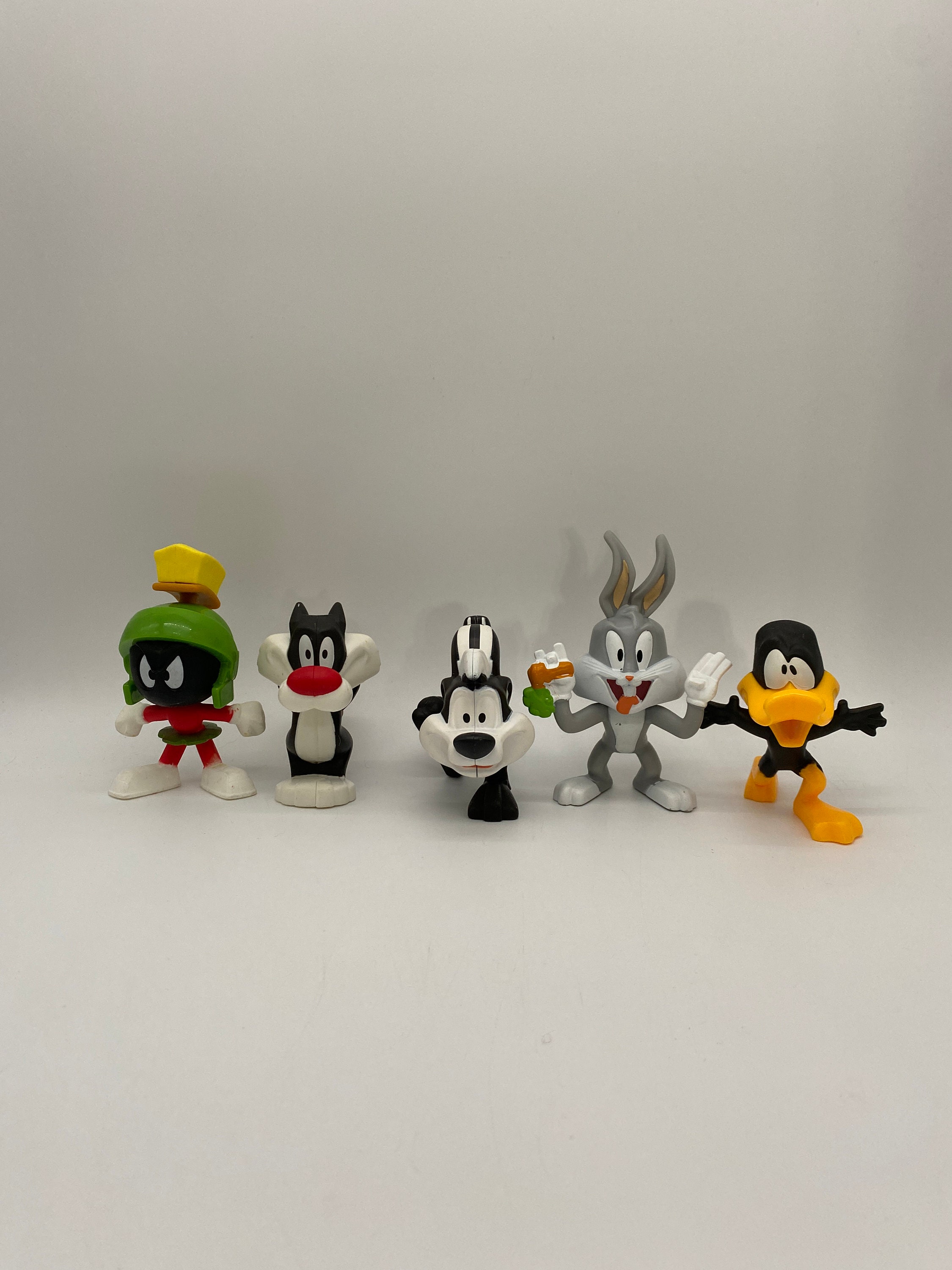 ワーナーブラザーズ　マービンフィギュア2体SET Marvin The Martian Looney Tunes Figurine - Warner Bros