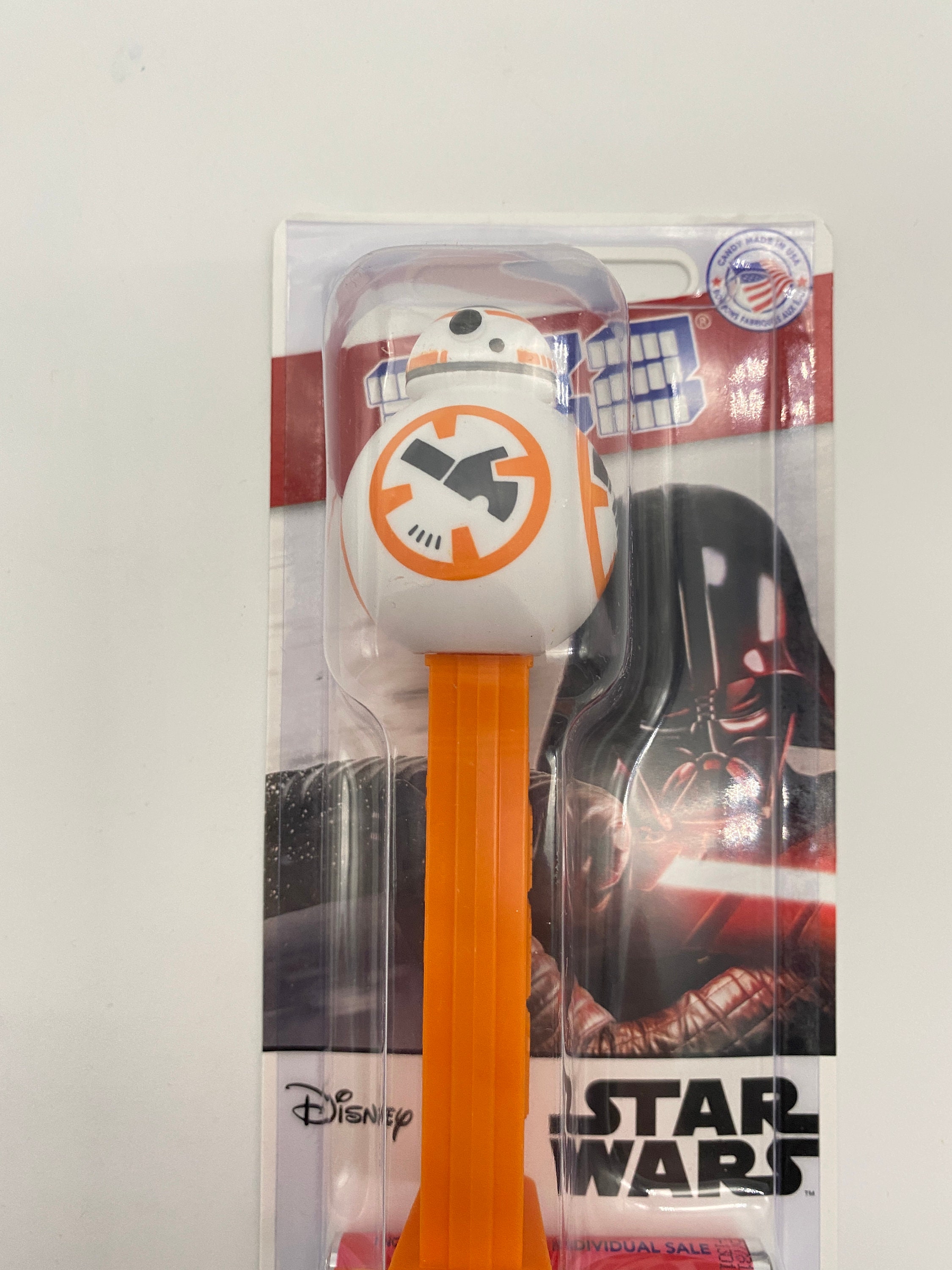 Bb8 pez store dispenser