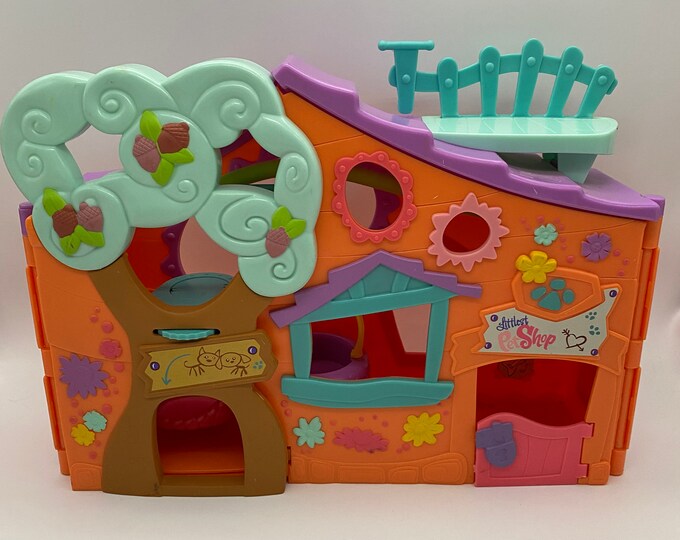 2007 Littlest Pet Shop Tree House Play Set No Accessories Littlest Pet