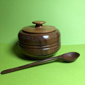 Tasmanian Blackwood Lidded Bowl With Matching Spoon, Fine Tasmanian Timber Craft, Wood Working Art, Vintage Sugar Bowl.