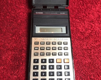 Calcolatore scientifico Casio vintage, (fx 82c), buon ordine di