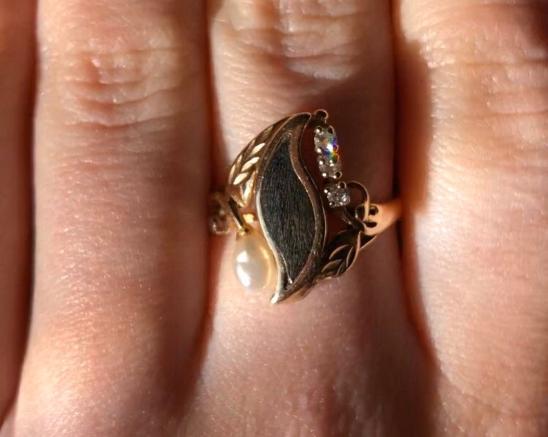 Bespoke Gold Ring with Diamonds and Seed Pearl!!