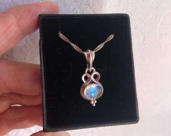 ヴィンテージ ヒルデスハイム ローズ ティースプーン - シルバー 835