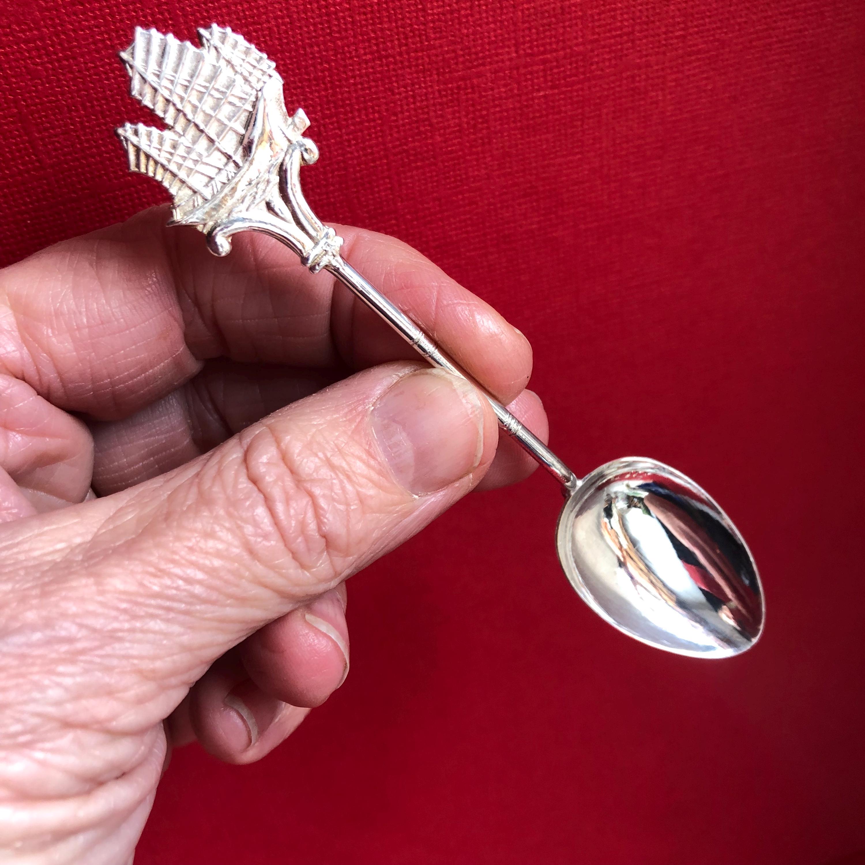 香港のヴィンテージ銀スプーン、東洋の華やかなお土産ティースプーン6