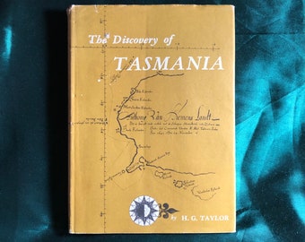 洋書 s of Tasmania The Discovery of Tasmania, A Book by H.G. Taylor, Colonial