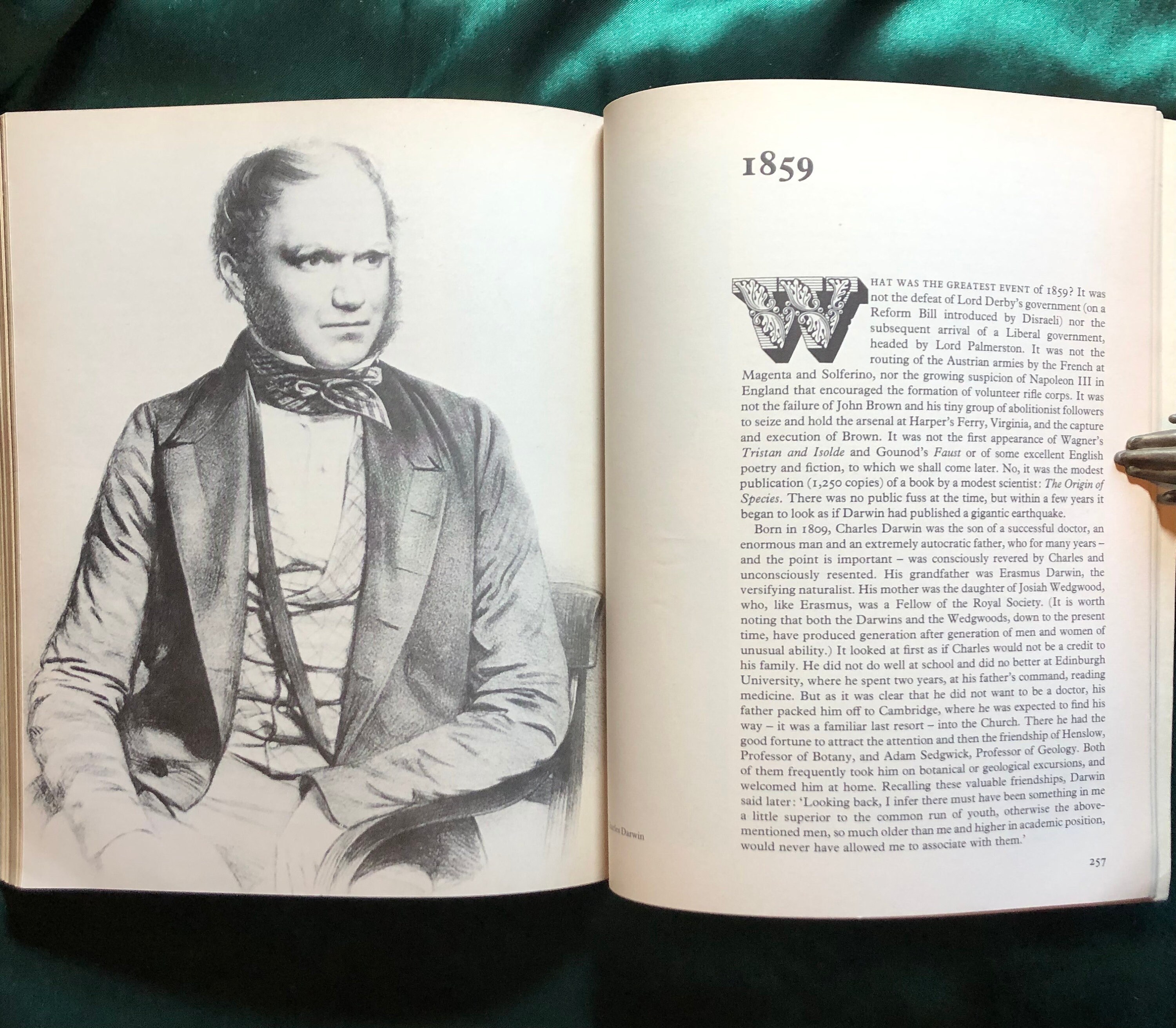 Victoria's Heyday, A Book by J B Priestley, the Victorian Era