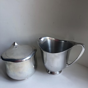 Vintage Picquot Ware Sugar Bowl and Milk Jug Set, Made In England, Late 1940's, Solid Aluminium, Quality Craftsman Made, Art Deco Styling.