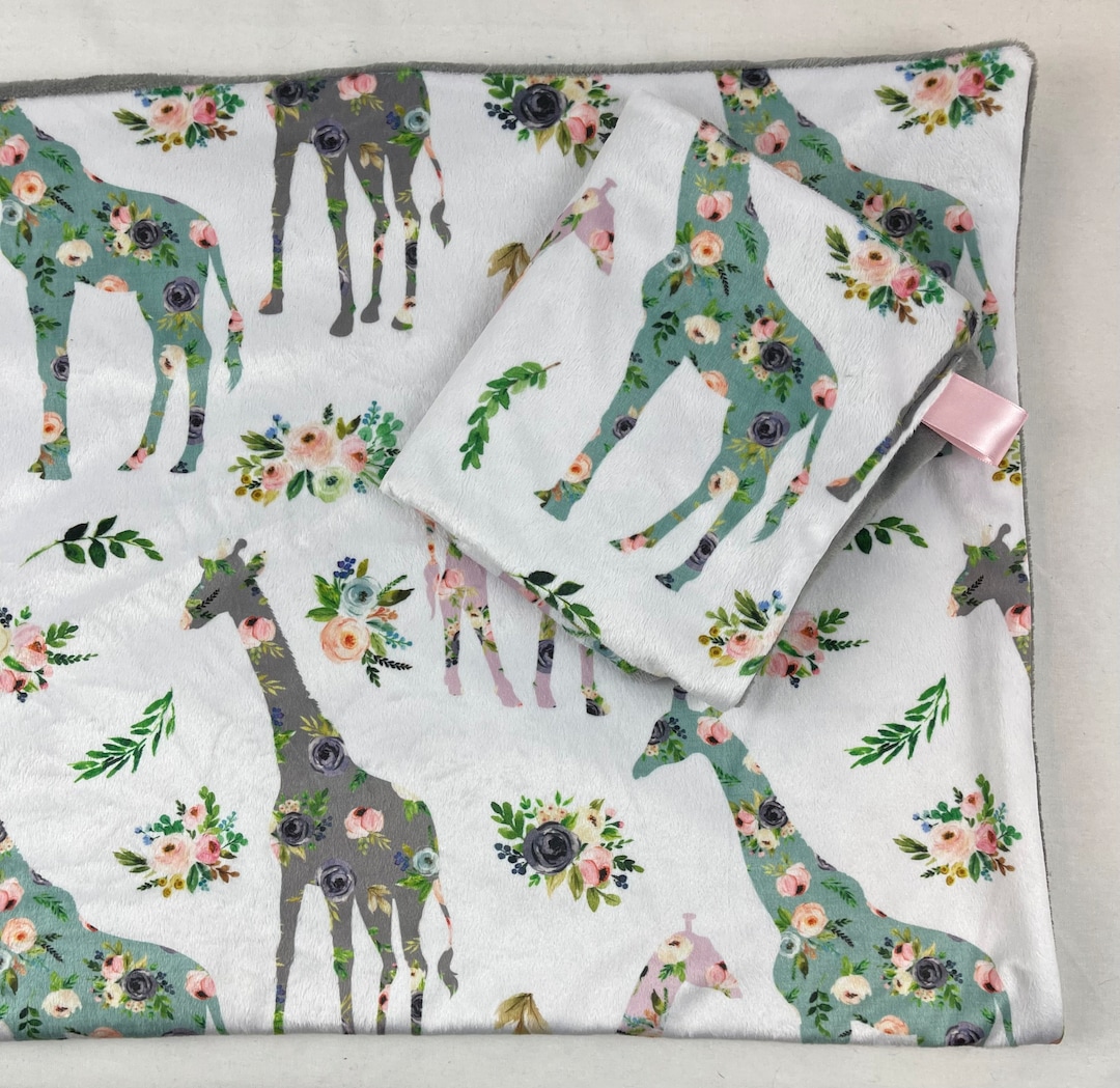 Giraffe Baby Blanket, Baby Girl Blanket, Minky Baby Blanket, Baby