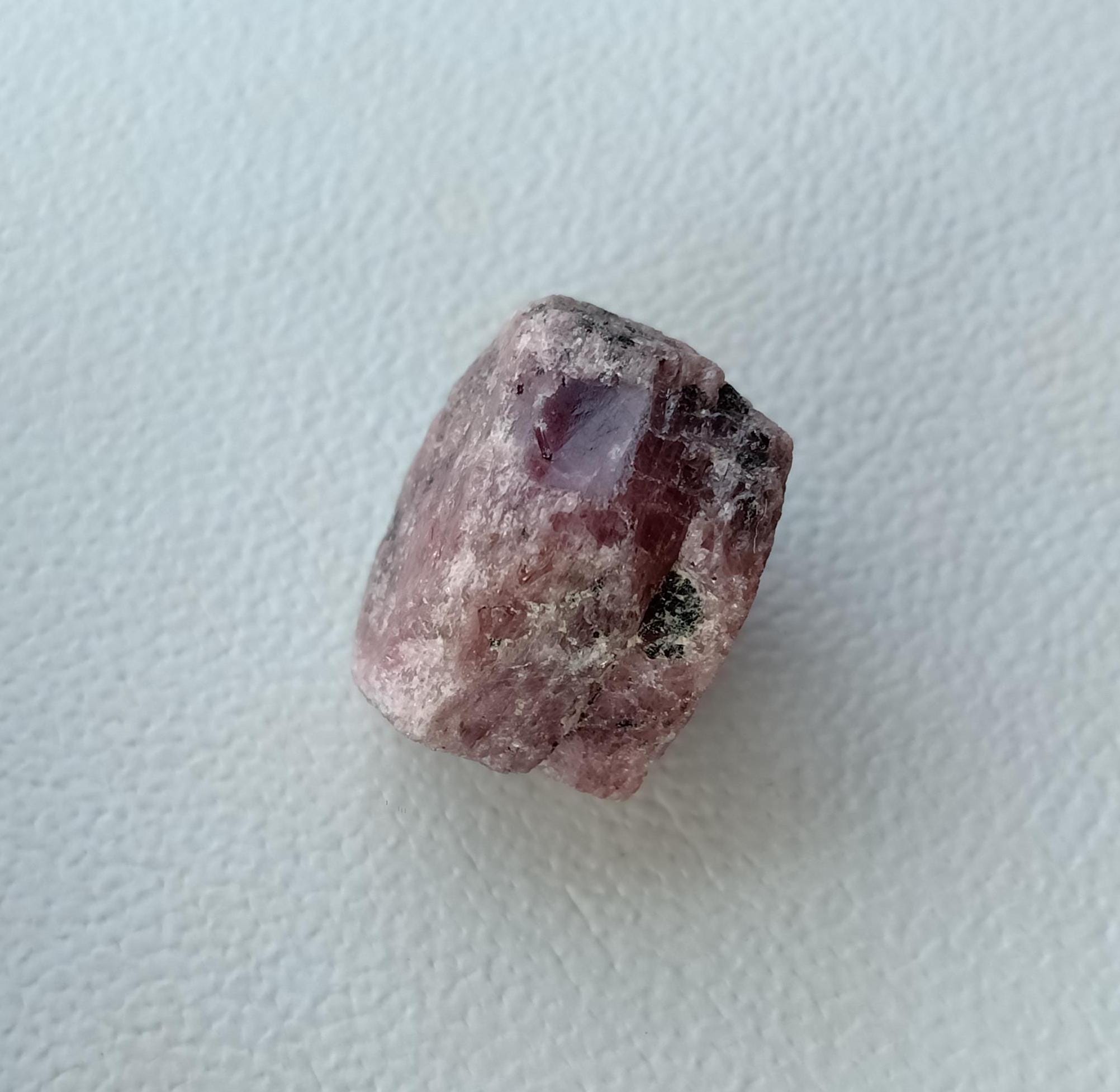 Ruby Hexagon Ruff 52.88 Crt. Hexagon Ruby, Natural. Rough. (unheated & Untreated). - Etsy