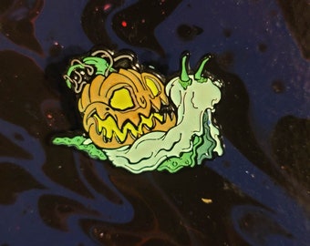 Glow In The Dark Halloween Snail Enamel Pin - Spooky Pumpkin, 1.5 Inch