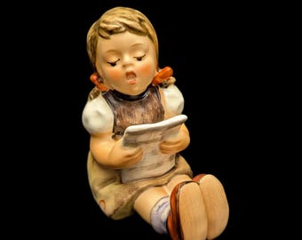 Figura vintage Hummel n.º 163/0 "Lección de canto" (Goebel, época de Alemania Occidental)