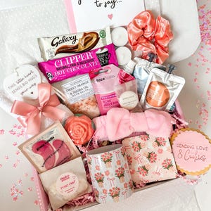 PAMPER HAMPER | Letterbox Gift for Her | Spa Self-Care Giftbox | Birthday Giftbox | Friend Giftbox | Carepackage Gift | Personalised