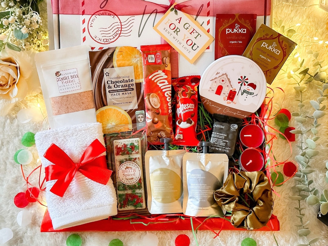 CHRISTMAS HAMPER Christmas Gift for Her Letterbox Christmas Gift