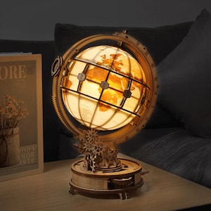 Luminous Globus