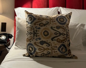 Ikat Pillow Cover: Timeless Elegance for Stylish Home Decor