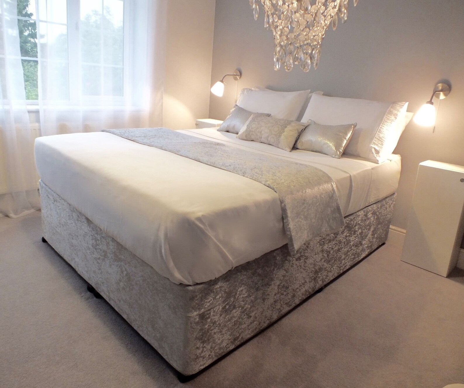 WHITE Bed Runner/white Crushed Velvet Bed Runner/velvet Bed Etsy