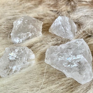 Raw Quartz - Raw Rock Crystal - Raw Natural Stone - Raw Minerals
