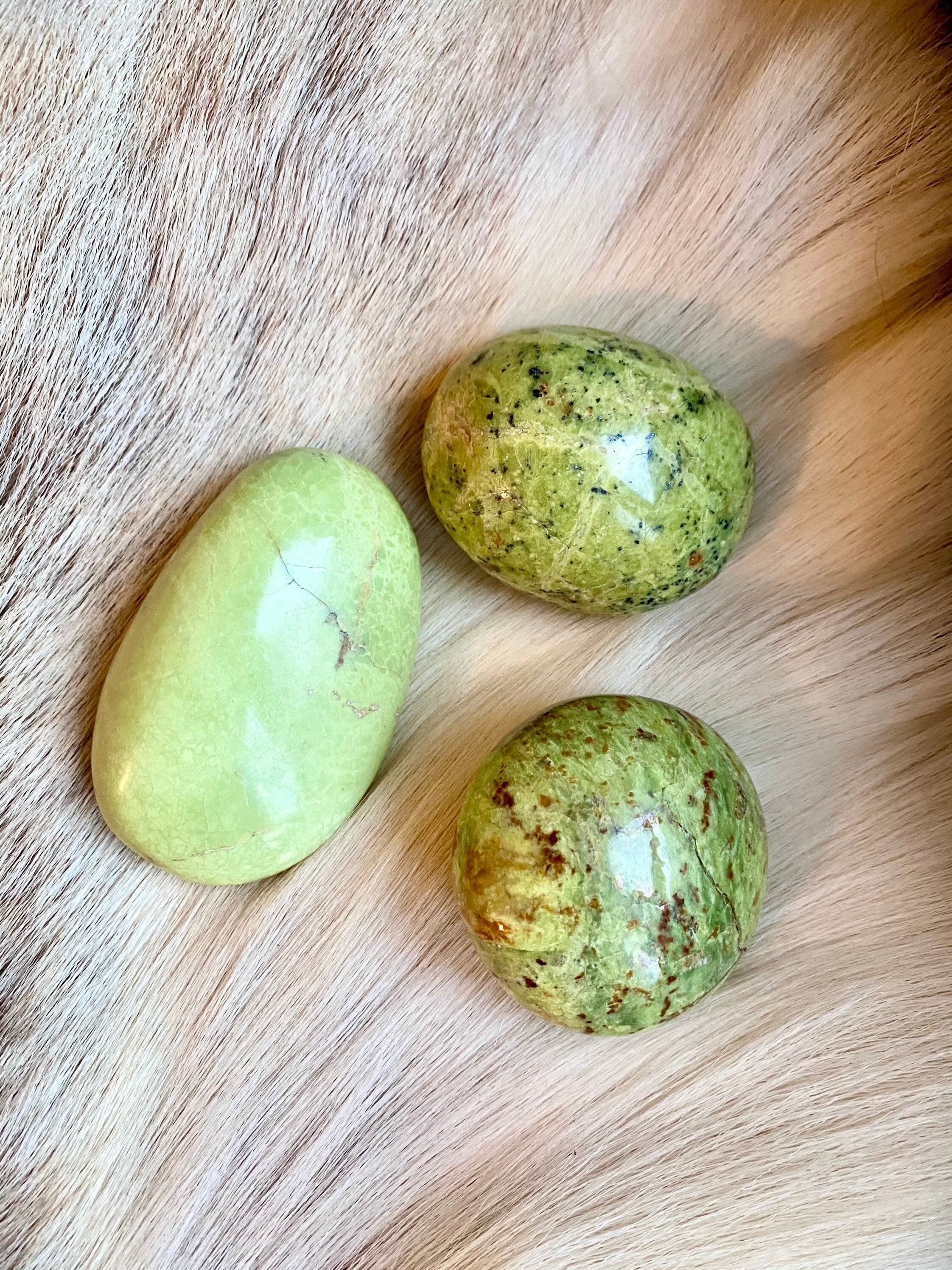 Galet Opale Verte/Green Opal Pebble