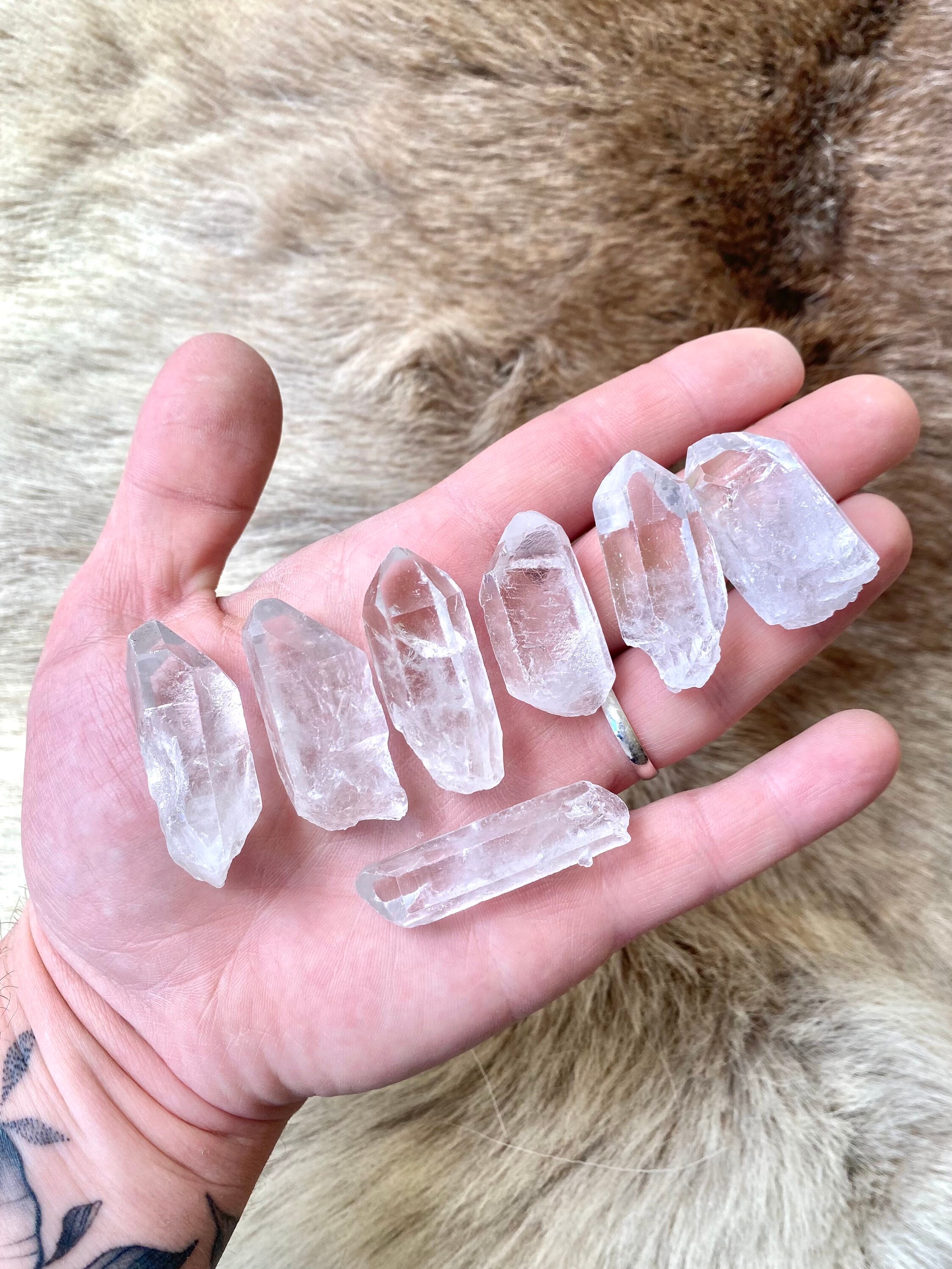 Pointes de Cristal Roche/Reiki Lot 7 Crystal Quartz Spikes Cristaux Reiki