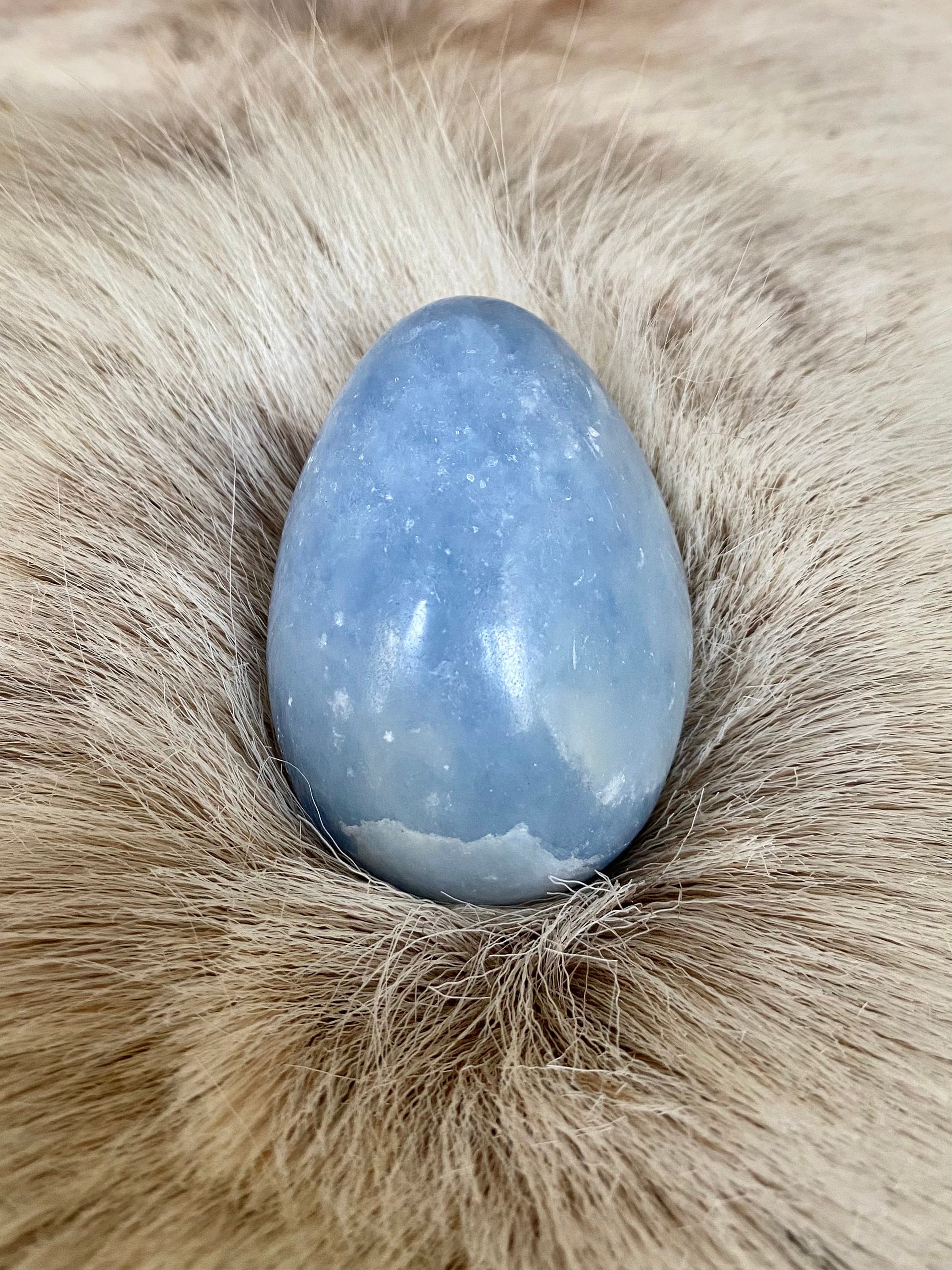 Calcite Bleue - Œuf en Pierre