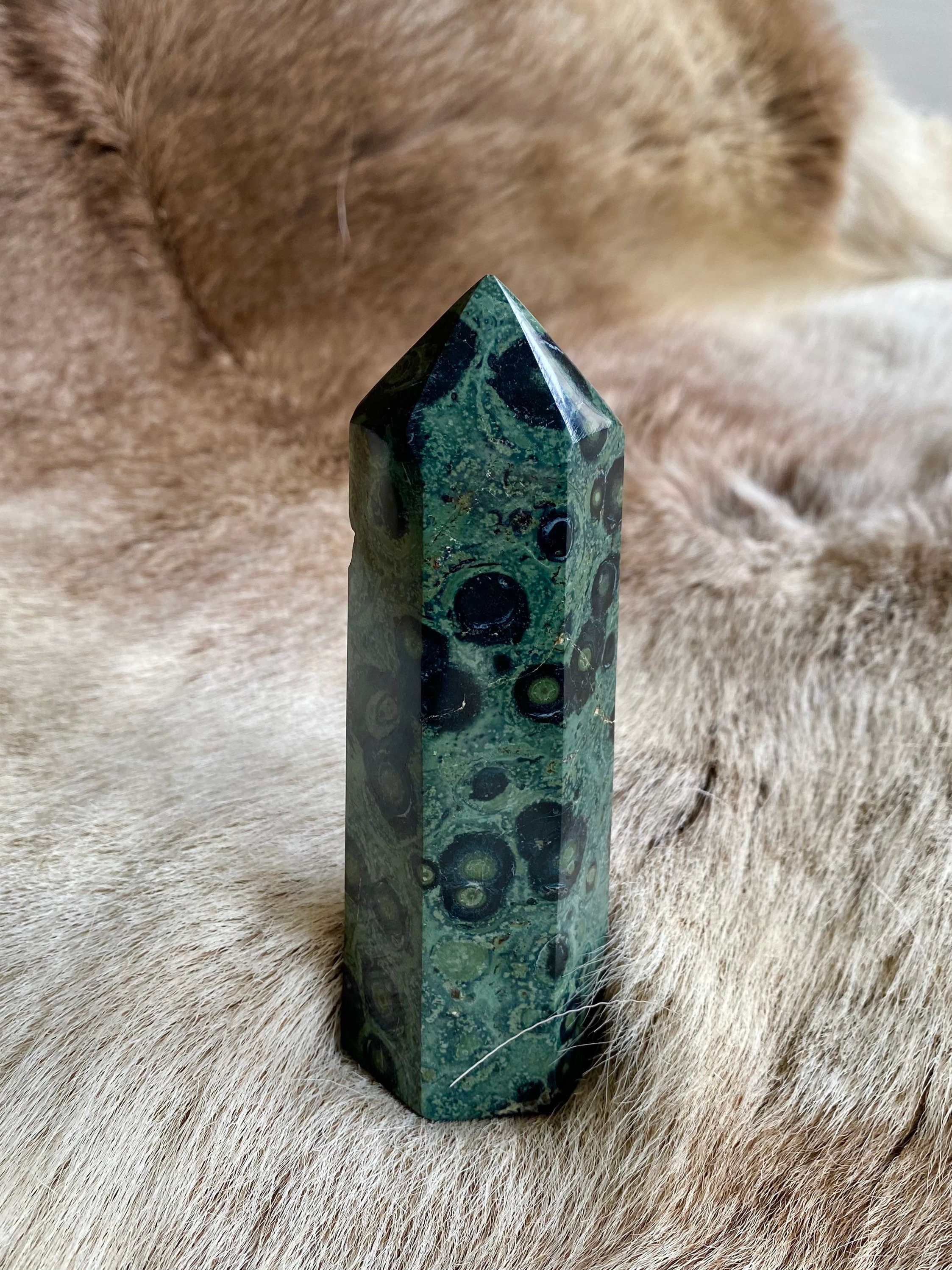 Jaspe Kambaba - Obélisque