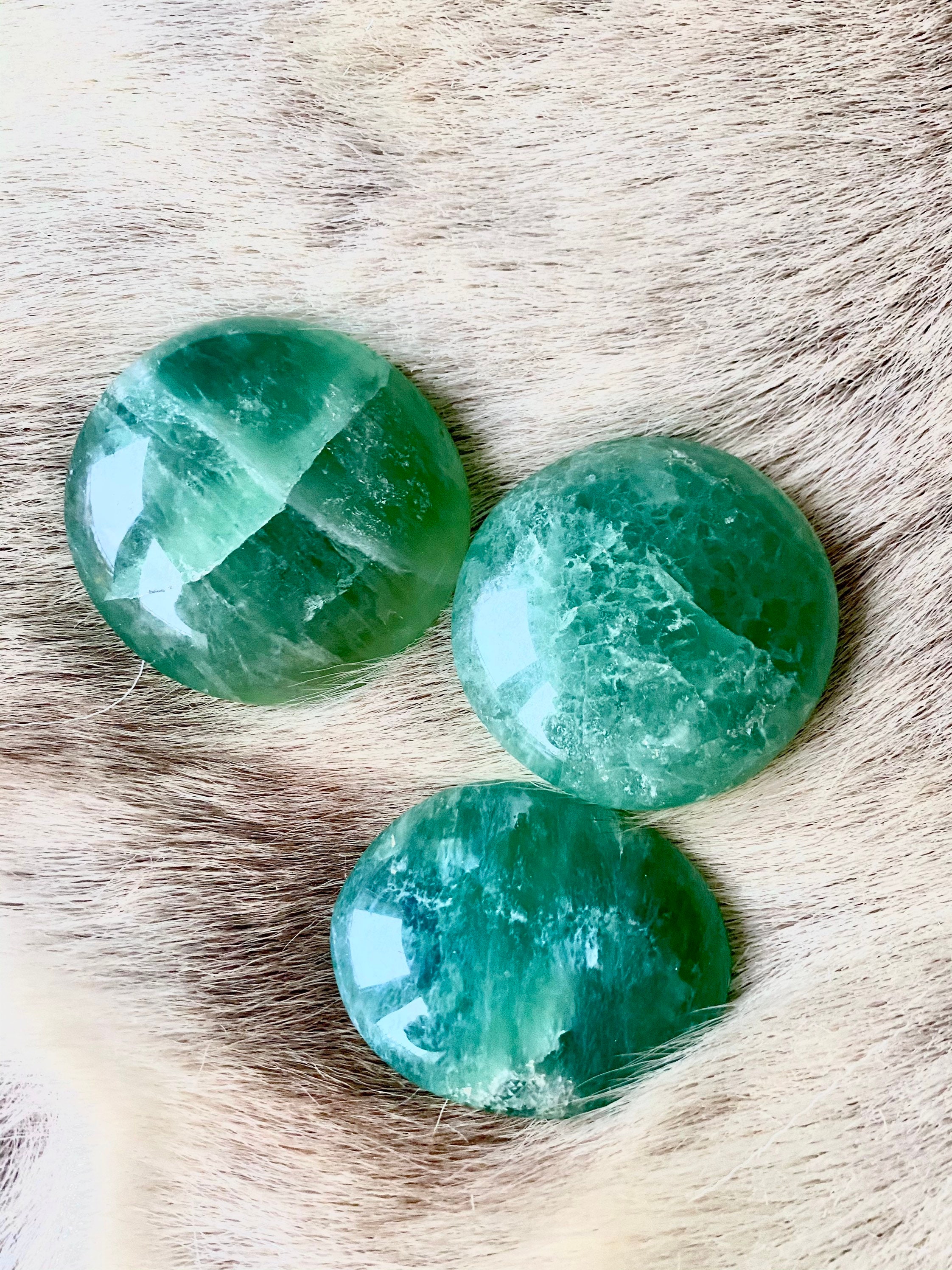 Galet de Fluorite/Fluorine Pebble