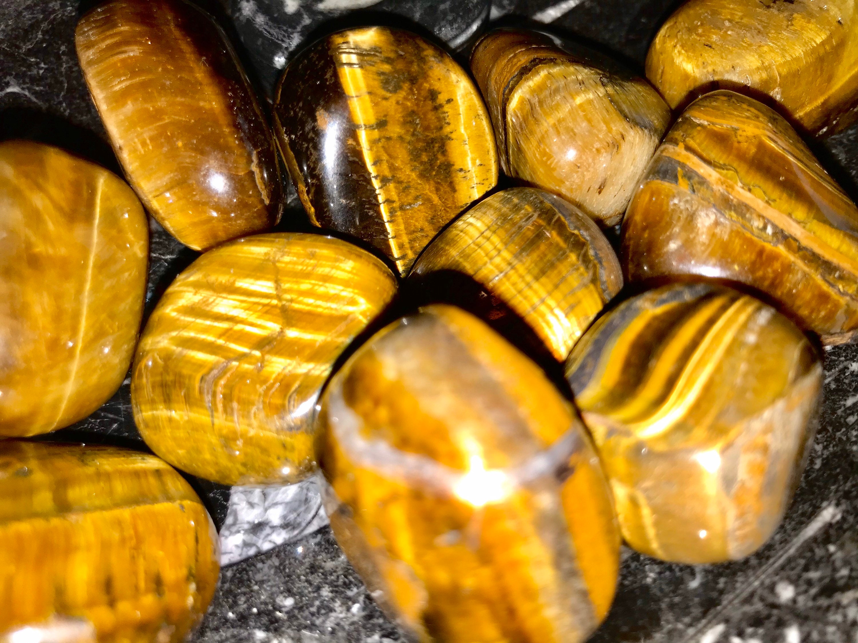 Œil de Tigre - Pierre Roulée