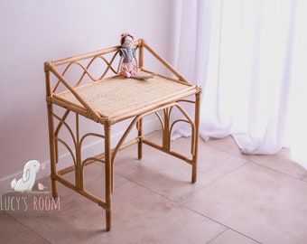 Table de bureau en rotin