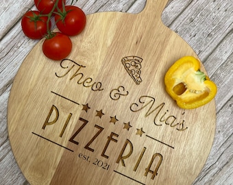 Personalized Bamboo Pizza Paddle, Custom Engraved Pizza Plate