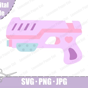 Puede incluir: Una pistola de juguete rosa y morada con un corazón en el lateral. La pistola tiene un cañón azul con puntos blancos.