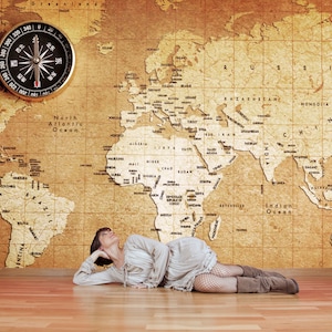 World Map Wallpaper On Vintage Paper / Wereldkaart Behang Op Vintage Papier / Weltkarte Tapete auf Vintage-Papier / Carte Du Monde / Poster