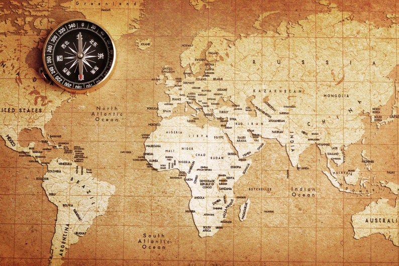 World Map Wallpaper on Vintage Paper / Wereldkaart Behang Op - Etsy