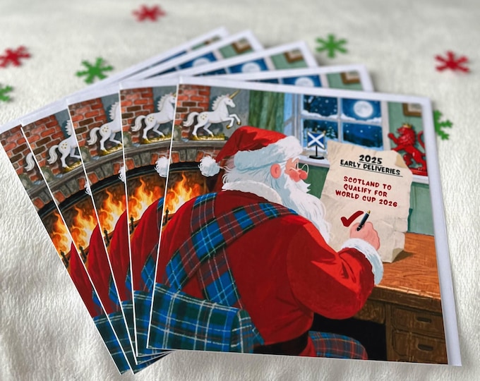 Santa’s a Scotsman - 5 or 10 pack - Christmas Card - Tartan Army