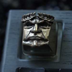 The Emperor - Solid Argentan Metal Premium Keycap Artisan Mechanical Keyboard Ceasar Pompey Magnus Rome Roman Cesar Veni Vidi Vici / Triumph