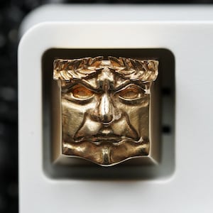 The Emperor - Solid Bronze Metal Premium Keycap Artisan Mechanical Keyboard Ceasar Pompey Magnus Rome Roman Cesar Veni Vidi Vici / Triumph
