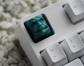 Jade Resin Judge - Green Artisan Keycap / Klawiatura mechaniczna / Gothic Face Keyrelic / Reisin