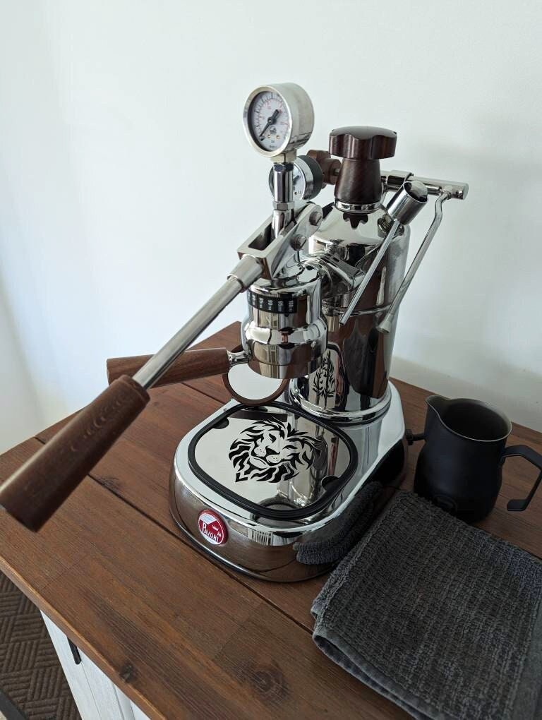 La Pavoni + IR Thermometer - Lever Espresso Machines