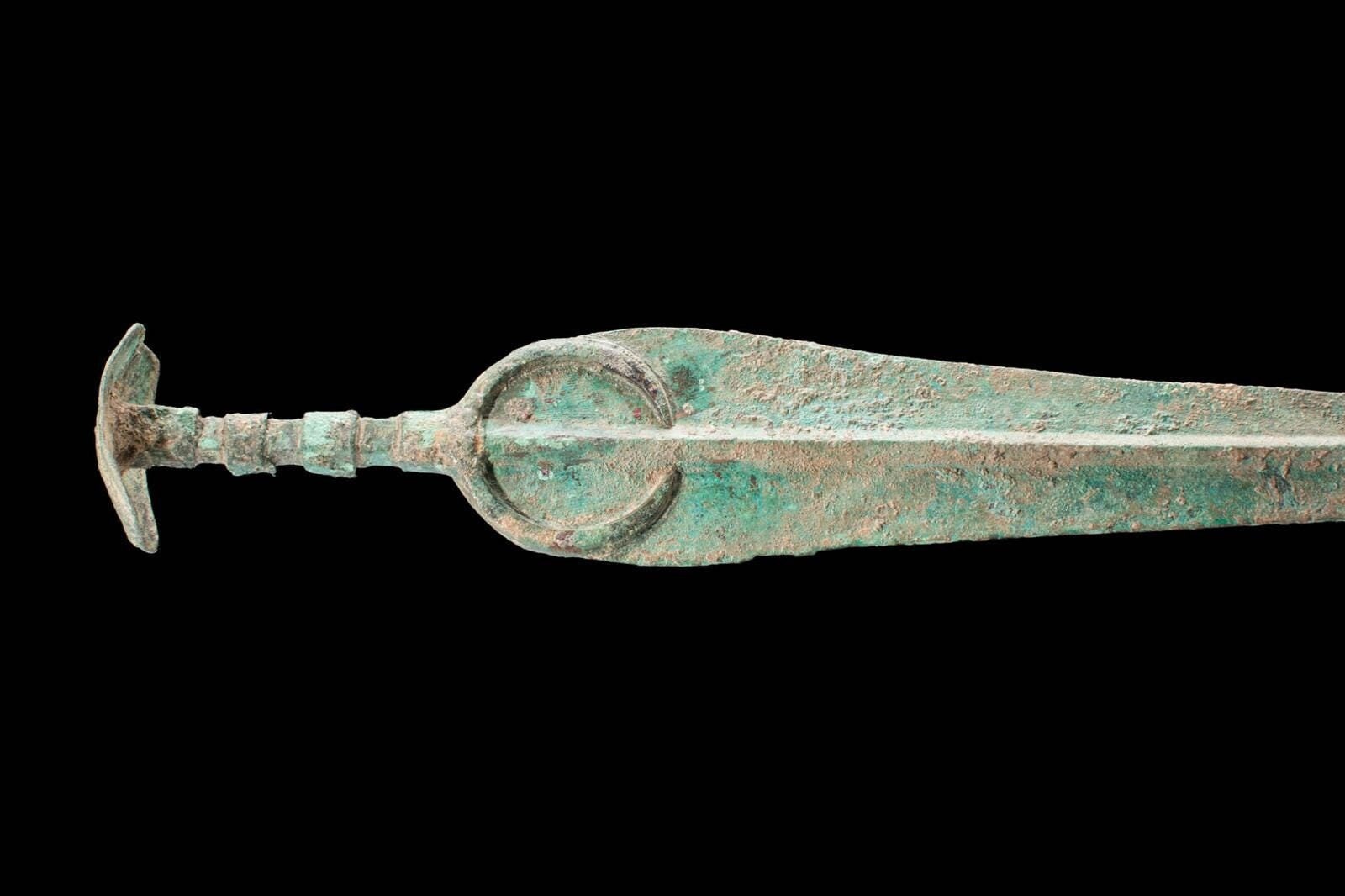 Ancient Bronze Age Sword With Crescent Pommel - Eastern Asiatic ...