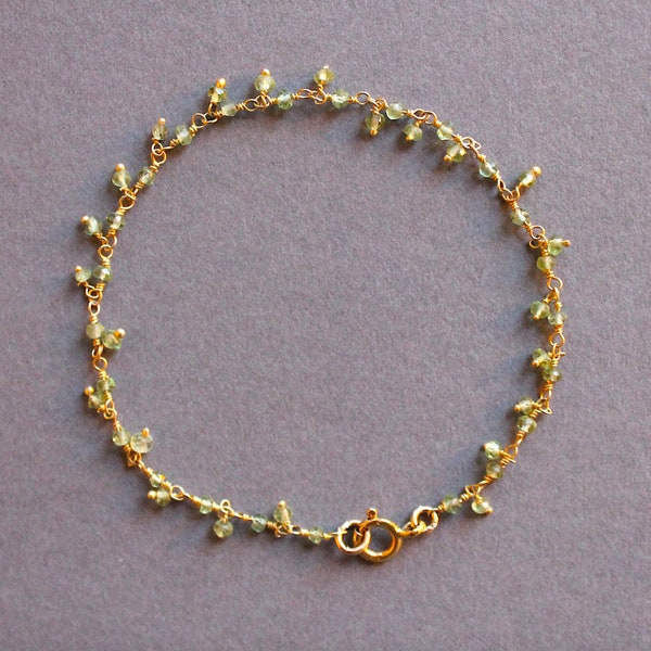 Gold & green peridot bracelet