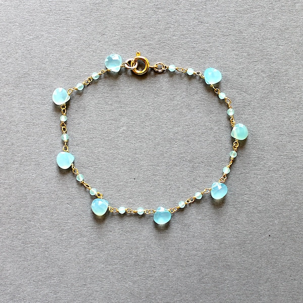 Goud & Aqua Chalcedoon traanarmband