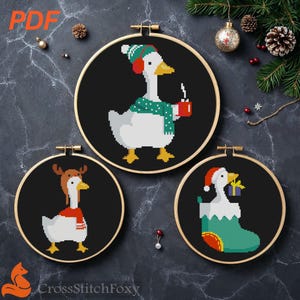 Christmas Goose Cross Stitch Patterns: Funny Ornament (PDF Pattern)