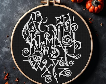 Gruseliges Halloween Buchstaben Kreuzstichmuster (PDF Download)